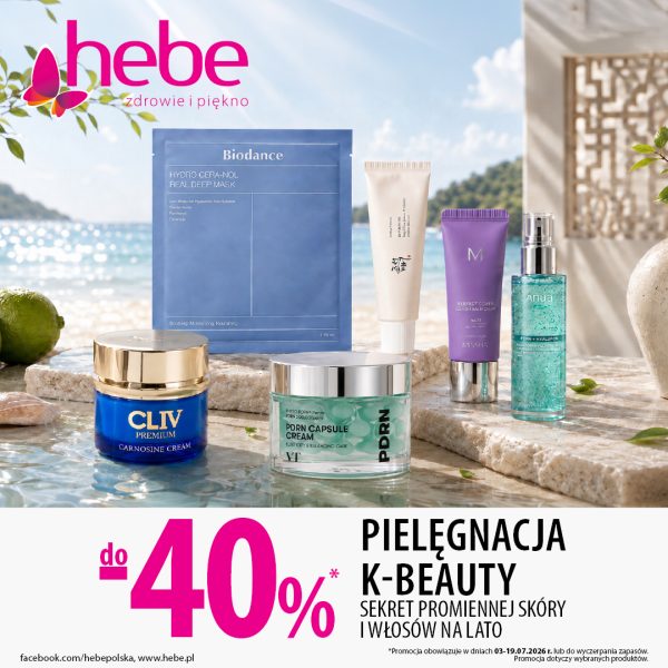 Plakat promocyjny drogerii Hebe w Galaxy z napisem Pielęgnacja K-Beauty do 40% taniej, pokazujący maseczki i kremy marki Biodance, CLIV oraz Missha na tle plaży i morza.